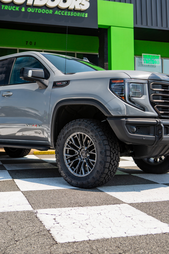 GMC Sierra AT4X 1500
